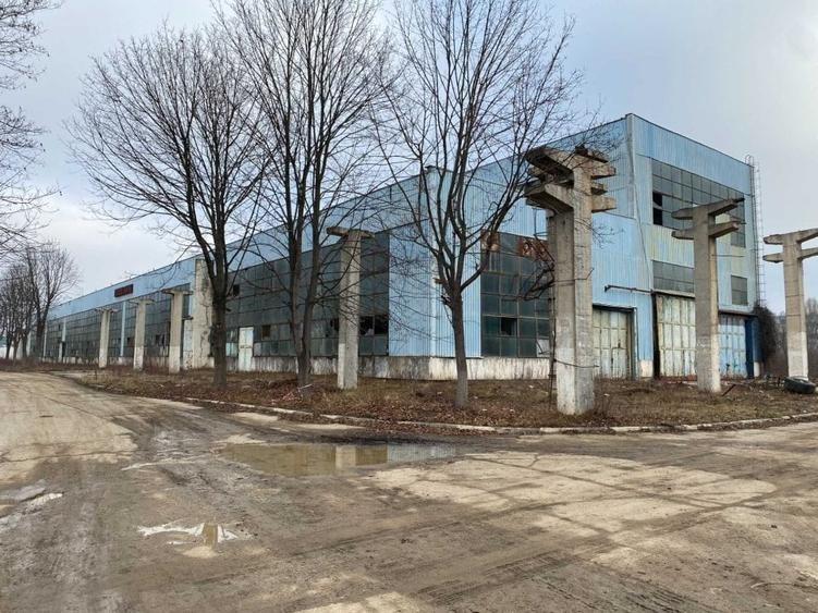 Hala industrială și clădire administrativă de vânzare  InCity,  COMISION 0% - 1