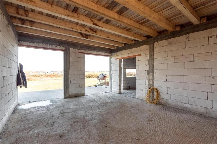 Reco, Casa la rosu Andromeda Oradea - 14