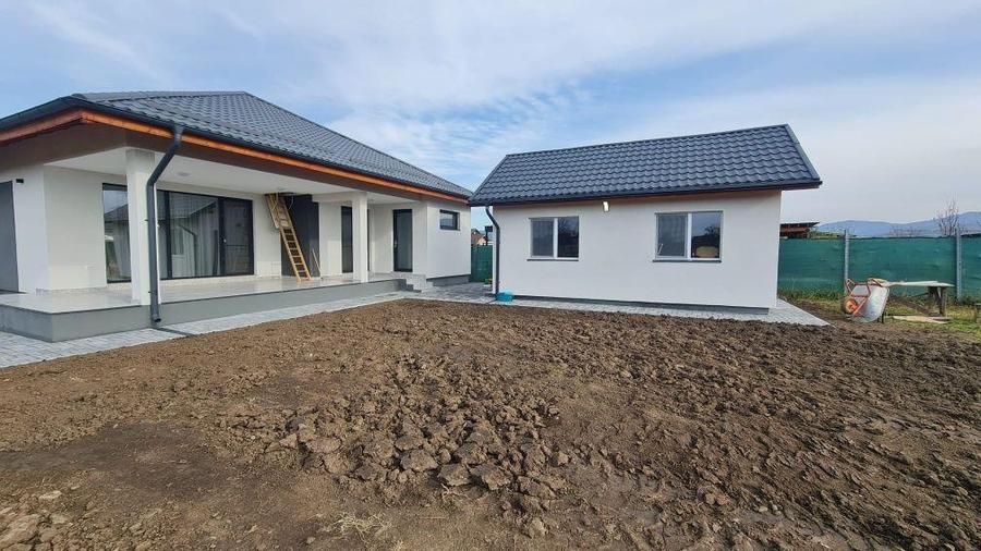 Casa de inchiriat,  Carpinis - 1