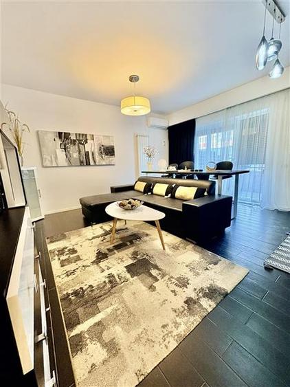 Apartament cu 2 camere decomandat, mobilat în Exterior Est