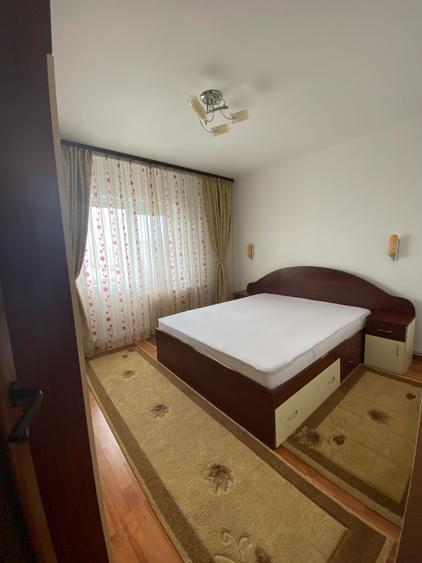 Apartament cu 3 camere, etajul 7/10, zona Zimbru - 1