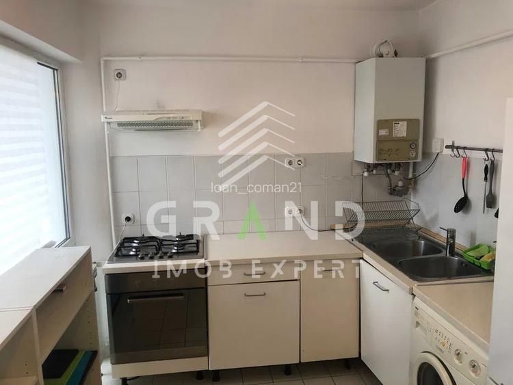 Apartament de inchiriat in zona semicentrala - Piata Cipariu, 80 mp + balcon