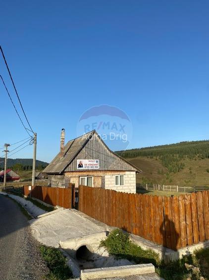 Teren+casa lemn-zona superba-Statiunea Belis-Fantanele,Giurcuta de Sus Teren+casa lemn-zona superba-Statiunea Belis-Fantanele,Giurcuta de Sus