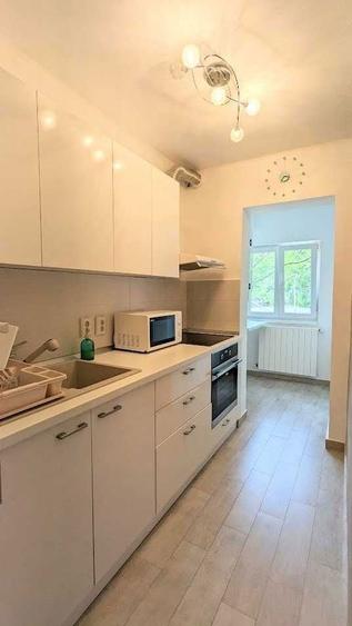 Proprietar, inchiriez garsoniera in Bucurestii Noi sct. 1 - 3