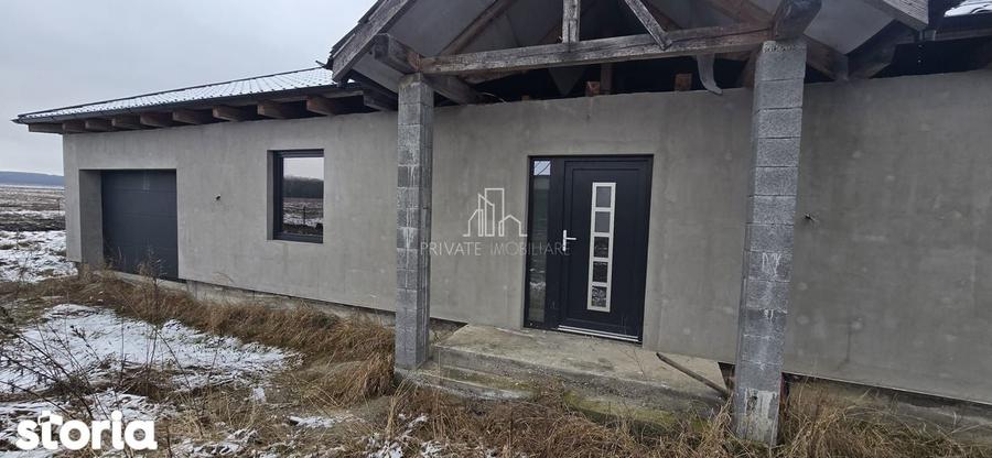Casa 283 Mp/ Teren 835 Mp, Nou Construita, Solovastru, Zona Reghin - 10