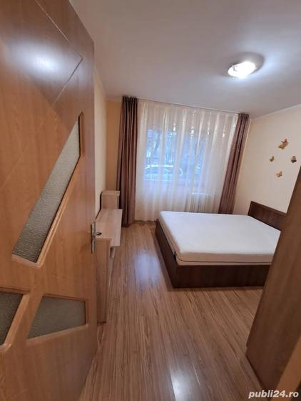 Vand apartament 2 camere Scoala 7 Botosani - 4