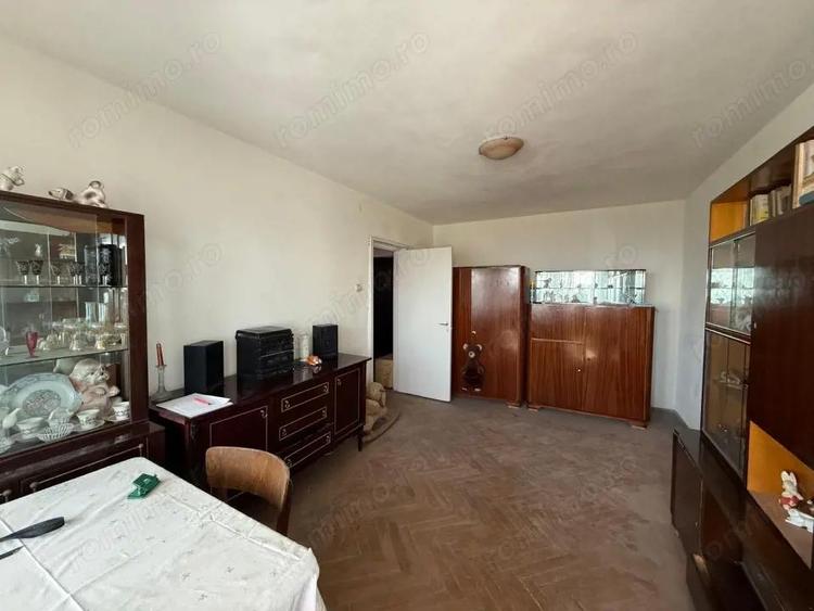 Apartament 2 camere, decomandat, Zona Astoria - 4