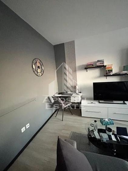 Apartament 2 camere, proaspăt renovat, 70 m pătrați utili, UTA - 3