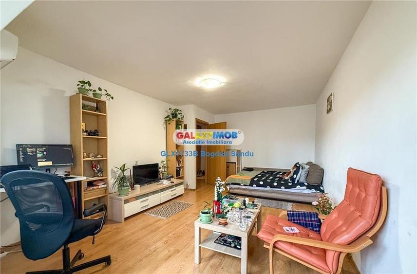 Garsoniera de vanzare spatioasa in Dristor - 2