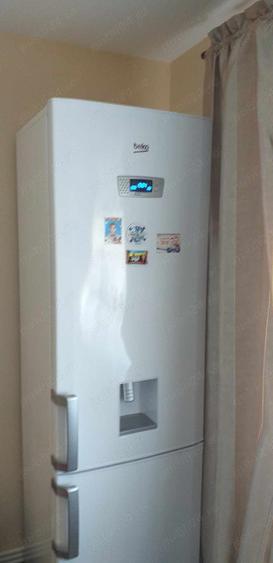 Vand camera camin cu tot cu mobila va rog ma suna?i pe whaysapp la nr - 13