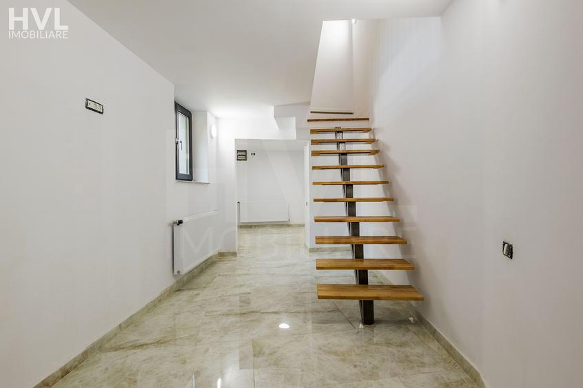 Apartament / spatiu de inchiriat in zona centrala - 2