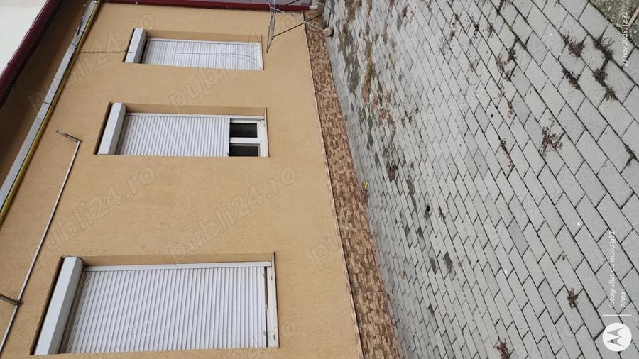 Apartament de vanzare - 4