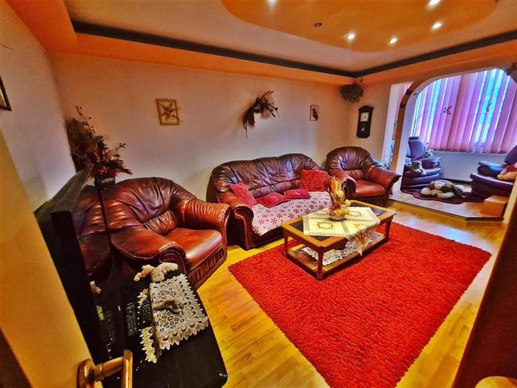 Apartament 3 camere decomandat, 2 bai, Carpatilor - 7