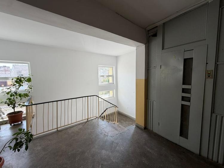 Piața Victoriei | 2 camere | Etaj 1 | Bloc 1980 | Balcon închis - 18