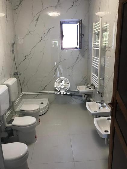 Spațiu comercial, de 160 mp, în Central
