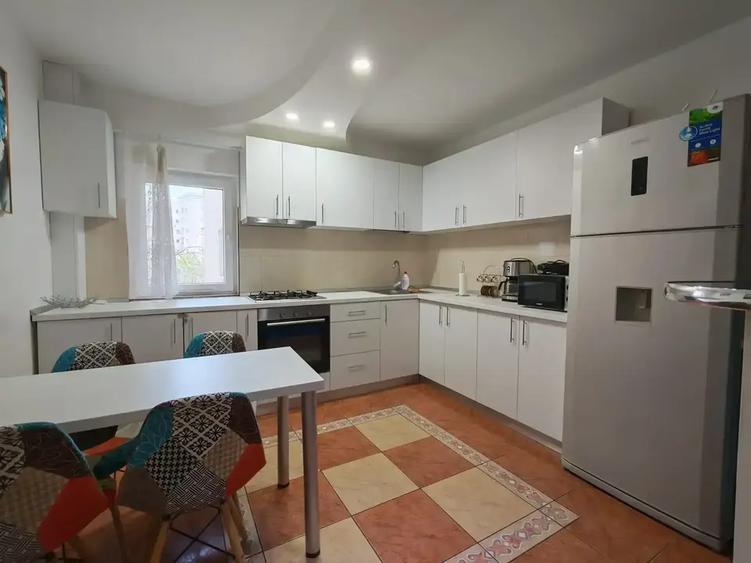 Apartament 3 camere Vitan Mall-Metrou M. Bravu - 12