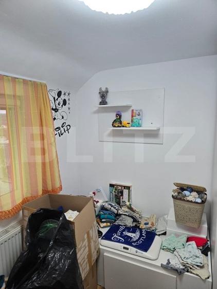 apartament cu 3 camere decomandat  pe 2 nivele - 9