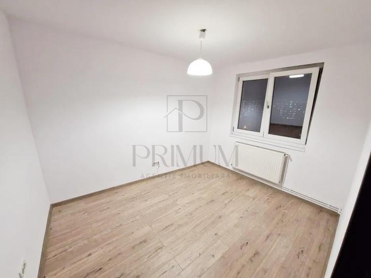 JUDETEAN - 3 CAM - DECOMANDAT - CENTRALA PROPRIE NOUA - LIFT - RENOVAT - 4