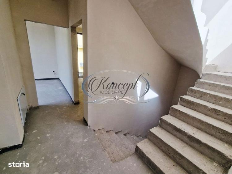 Casa exclusivista cu terasa si vedere panoramica - 17