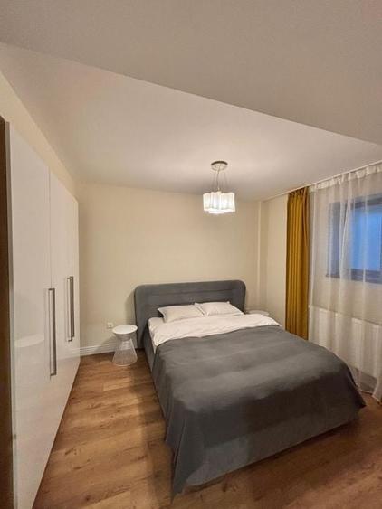 Apartament de inchiriat cu 3 camere în Aviatiei- 100 mp utili - 5