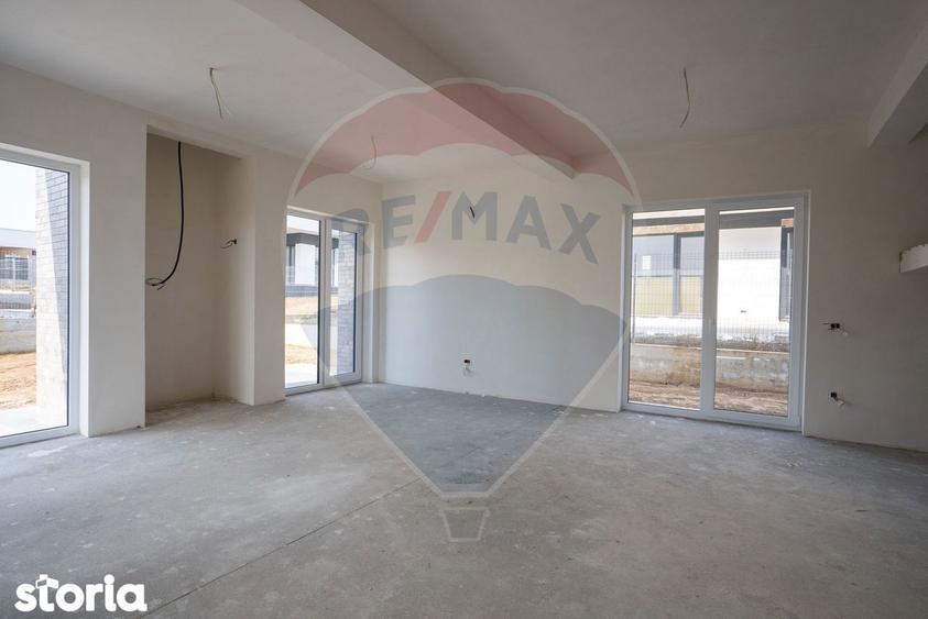 De vanzare casa 5 camere in zona Dealuri Oradea - 19