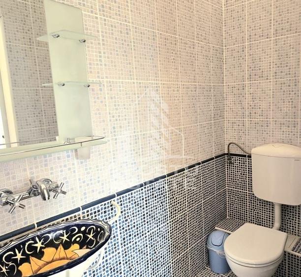 Spatiu comercial 102 mp - 7