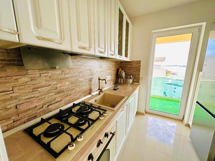 MAMAIA BUTOAIE 3 CAMERE VEDERE LA LAC SI MARE PRET 199.000 EURO - 5