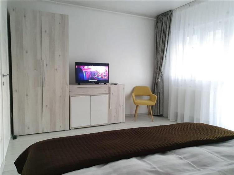 Garsoniera renovata, mobilata si utilata str. Toamnei - 6