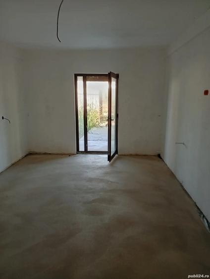 casa P+M 95000 euro 240mp utili 465mp teren - 6