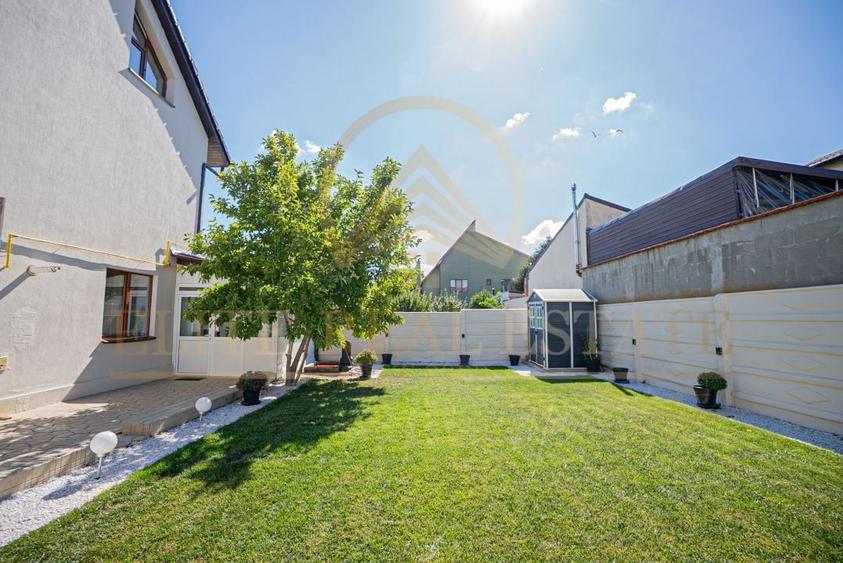 Ovidiu Sud - Zona premium - Vila impozanta, curte mare, garaj, terasa! - 45