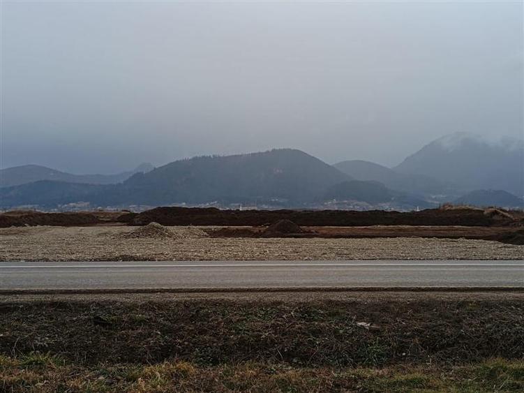 Teren 9000 mp Sacele Izvor, front 356 m la DJ 103A - 6