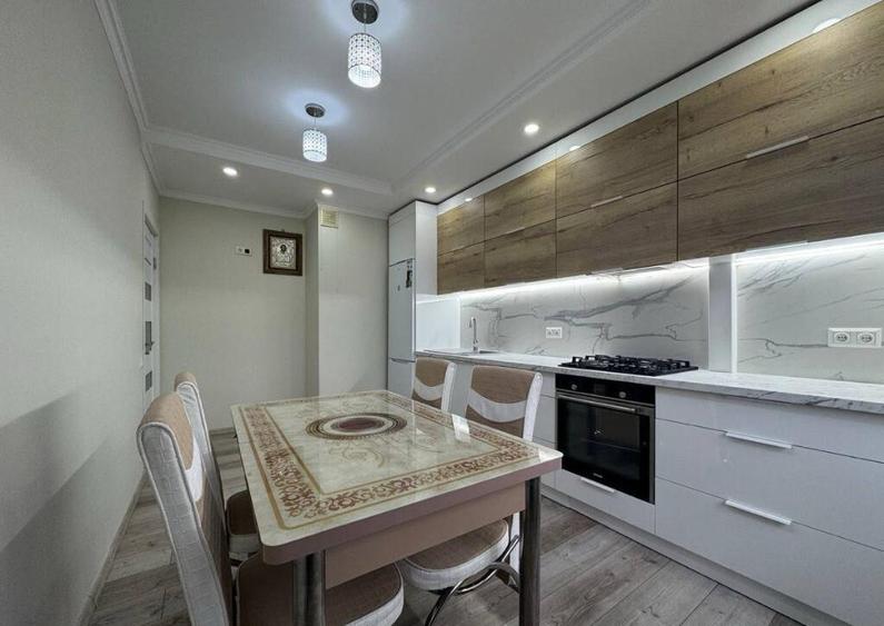 Apartament de vanzare in zona 15 Noiembrie - 2