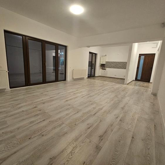 Casa 92 mp utili,600 mp curte,,mobilata si utilata la cerere,,Saftica Balotesti - 1