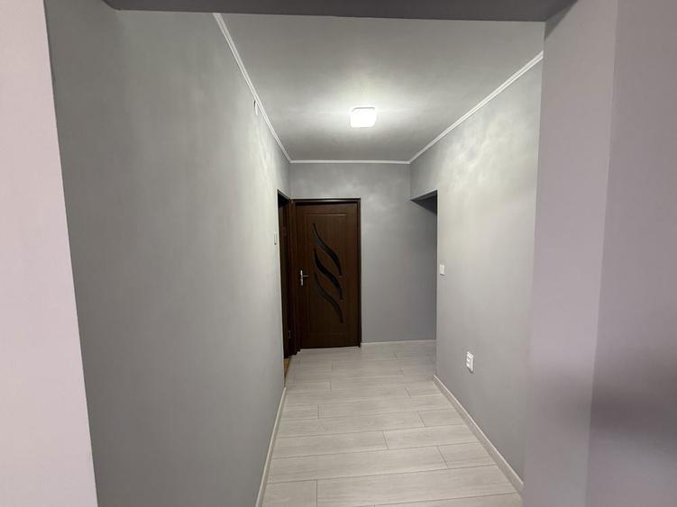 Vand apartament 4 camere - 1