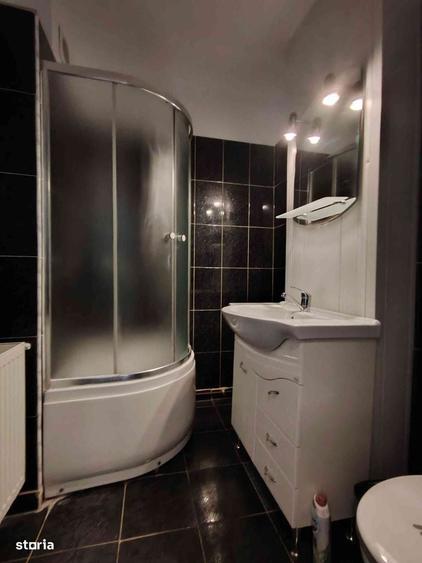 Apartament 2 camere - zona Scoala nr. 8 Micro 9 - 13