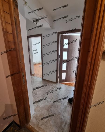 PROPRIETAR centr. proprie Ap. 3 cam, semi-dec, Ale Plopilor Nr. 28, loc. exacta - 9