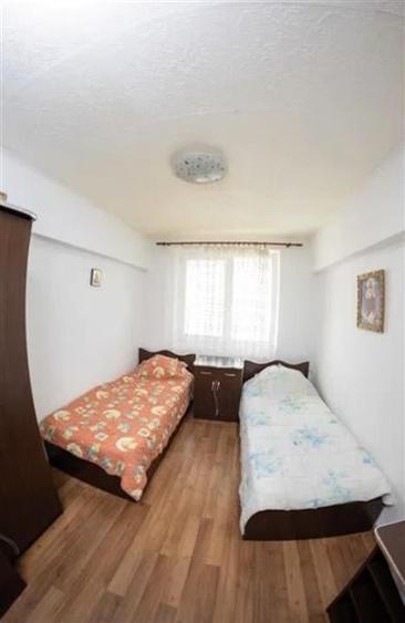 Vanzare Apartament 3 Camere Decomandat Sos.Giurgiului - 4