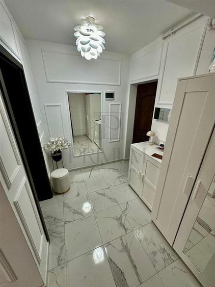 Apartament 1 camera-Giroc-Centrala-Decomandat - 1