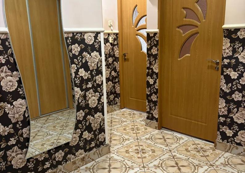 Se vinde apartament 3 camere,zona foarte buna,Obcini - 6