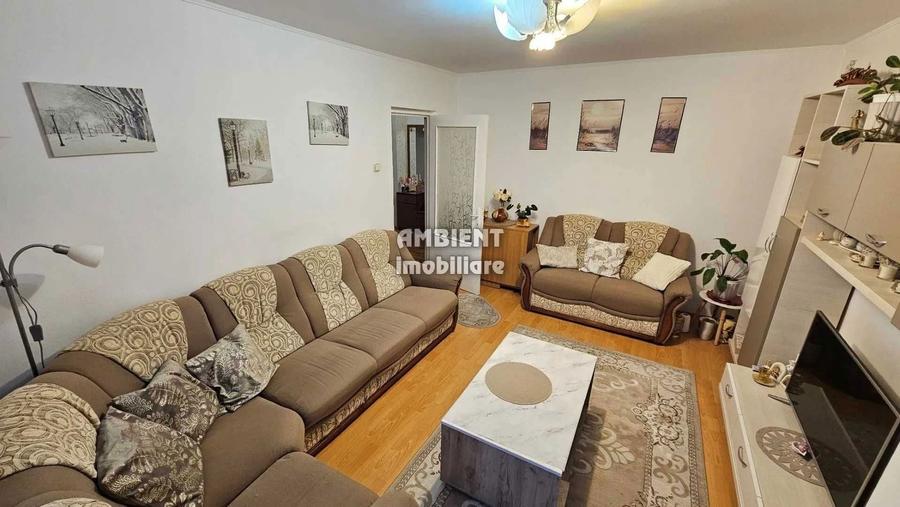 Apartament 4 Camere ULTRACENTRAL Vaslui 94 mp Etaj 3 - 3