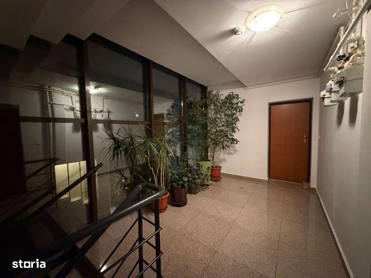 Apartament cu 2 camere în Arcul de Triumf