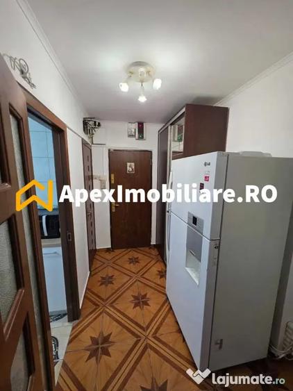 Garsonieră decomandată în Militari