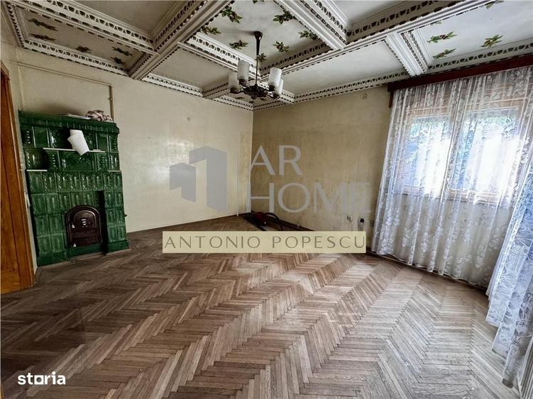 Casă cu 3 camere cu Teren 261 Mp în Ultracentral