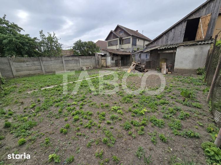 Casă cu 5 camere decomandat cu Teren 412 Mp în Terezian