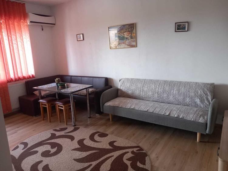 Apartament cu 2 camere decomandat în Lujerului