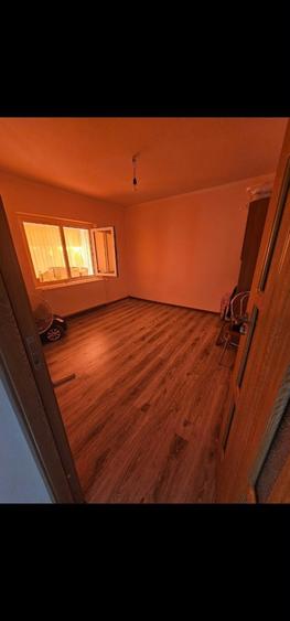 Casă cu 2 camere în Central