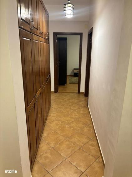 Bucuresti , Cartierul Latin, INCHIRIERE apartament 3 camere - 4