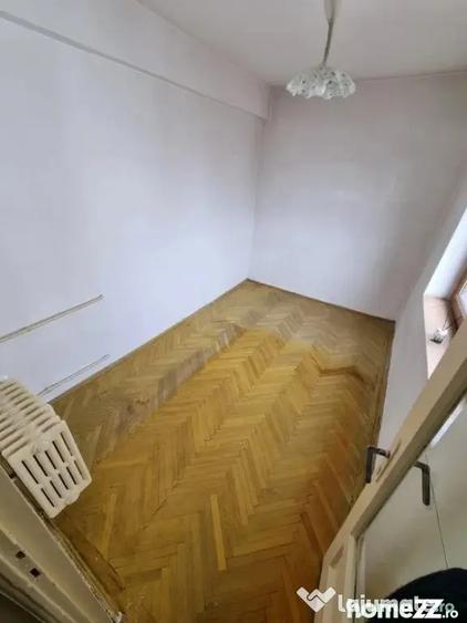 Apartament cu 2 camere semidecomandat în Ultracentral