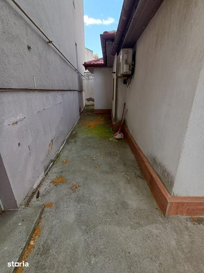 Casă cu 2 camere cu Canalizare în Faleza Nord