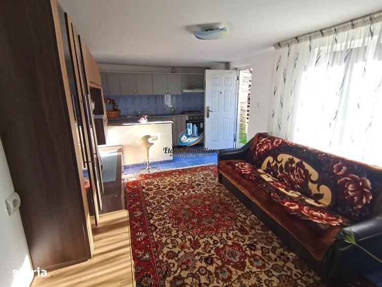 Casă cu 4 camere în Sărata